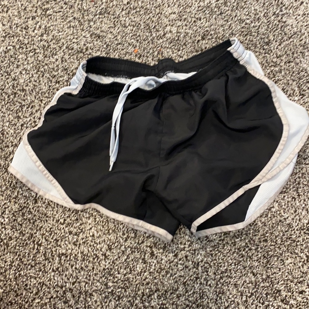 black gym shorts